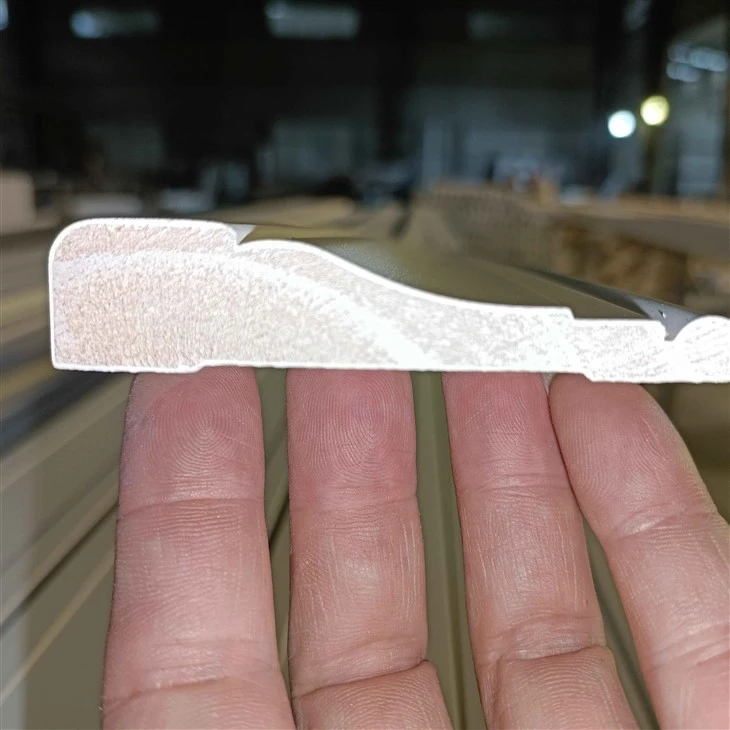 Siperyè White Primed Wood Pòt Aman