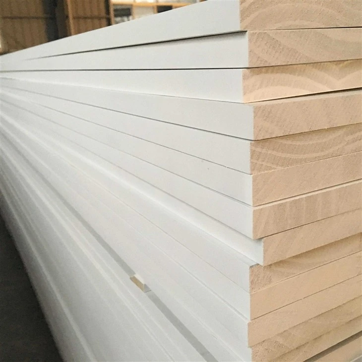 Top-ranking White Gesso Coated FJ Wooden Trim Mouldings Base Boards For The Floor